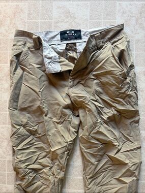 Oakley Men's Tan Khaki Performance Pants